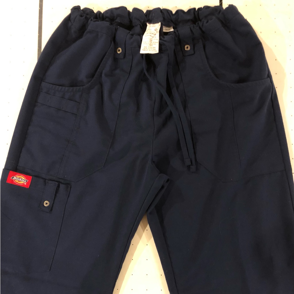 Dickie Scrub Bottoms Previously Worn Dickie Scrub Bottoms Previously Worn